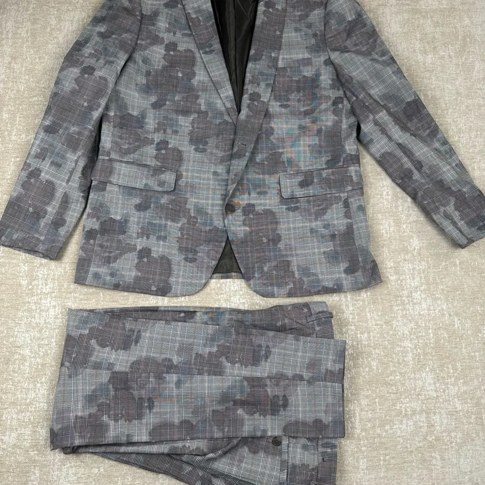 Inc International Concepts 2PC Pant Suit Men’s Large Gray Slim Fit Camo Plaid